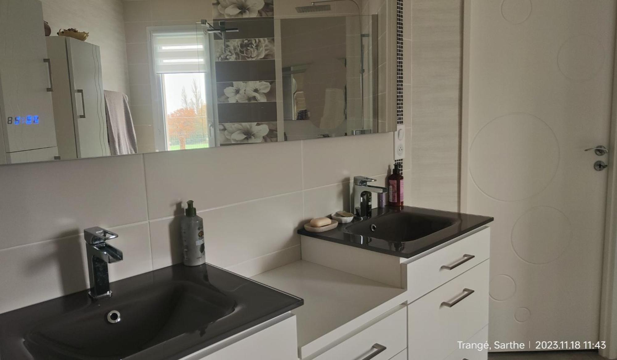 Laloue Appartement Trangé Buitenkant foto